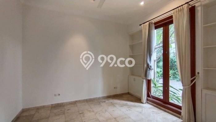 Hunian Minimalis Disewakan di Kemang Jakarta Selatan 4 KT & 3 KM Hunian Minimalis Disewakan di Kemang Jakarta Selatan 4 KT & 3 KM