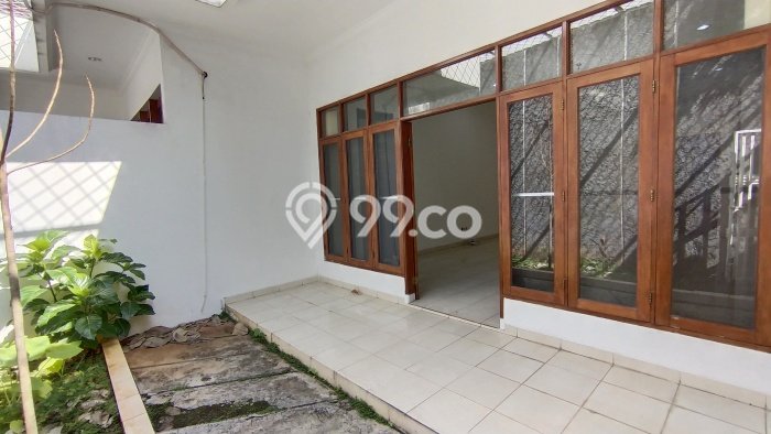 Disewakan Rumah Konsep Modern di Kebayoran Baru Jakarta Selatan dengan 4 Kamar Disewakan Rumah Konsep Modern di Kebayoran Baru Jakarta Selatan dengan 4 Kamar