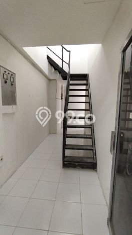 Ruko untuk disewa di Kebayoran Baru punya LT 180m2 & LB 372m2 harga sewa kompetitif Ruko untuk disewa di Kebayoran Baru punya LT 180m2 & LB 372m2 harga sewa kompetitif