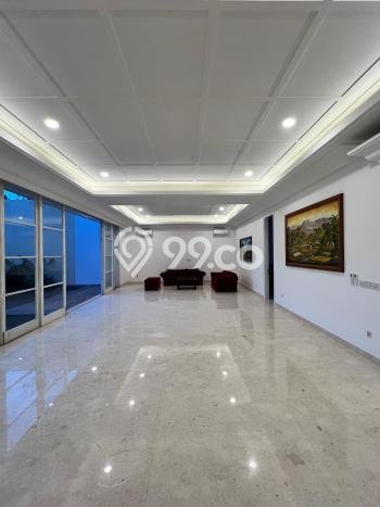 Jual Rumah Luas Elegan Dengan View Cantik di Kemang, Jakarta Selatan Jual Rumah Luas Elegan Dengan View Cantik di Kemang, Jakarta Selatan