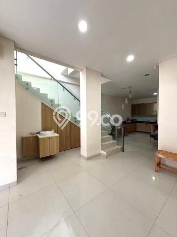 Rumah Luxury Modern Tanpa Renovasi di Alam Sutera Tangerang Rumah Luxury Modern Tanpa Renovasi di Alam Sutera Tangerang