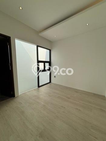 Rumah Elit Modern Tanpa Renovasi di BSD The Icon Tangerang Rumah Elit Modern Tanpa Renovasi di BSD The Icon Tangerang