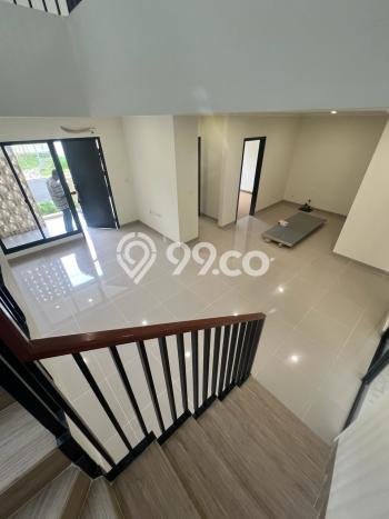 Ready to Use! Luxury House LT 121m2 Desain Elegan di Gading Serpong Ready to Use! Luxury House LT 121m2 Desain Elegan di Gading Serpong