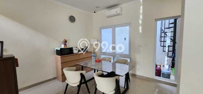 Dijual Rumah Luas Elegan Dengan View Cantik di Gading Serpong, Tangerang Dijual Rumah Luas Elegan Dengan View Cantik di Gading Serpong, Tangerang