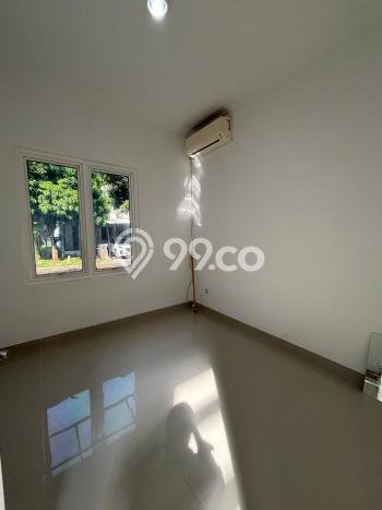 Dijual Rumah Eksklusif 2 KT di Gading Serpong, Tangerang Dijual Rumah Eksklusif 2 KT di Gading Serpong, Tangerang