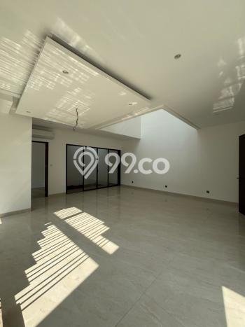 Rumah Elit Modern Tanpa Renovasi di BSD The Icon Tangerang Rumah Elit Modern Tanpa Renovasi di BSD The Icon Tangerang