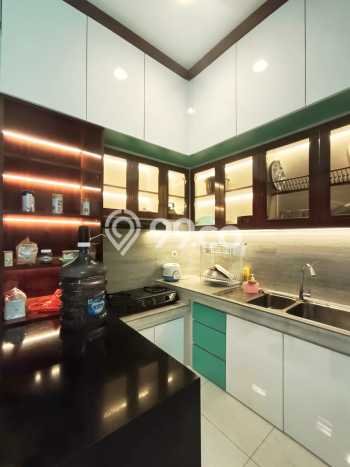 Ready to Use! Luxury House LT 225m2 Desain Elegan di Suvarna Sutera Ready to Use! Luxury House LT 225m2 Desain Elegan di Suvarna Sutera