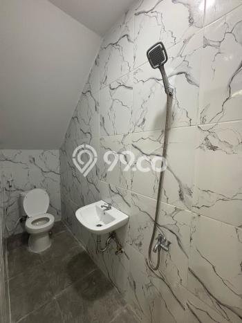 For Sale Hunian Rumah Nyaman 4 KT di Villa Melati Mas, Tangerang Selatan For Sale Hunian Rumah Nyaman 4 KT di Villa Melati Mas, Tangerang Selatan