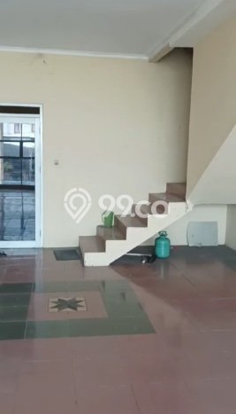 Untuk Dijual Gudang di Serpong Utara Tangerang Selatan LT 300m2 / LB 336m2 Untuk Dijual Gudang di Serpong Utara Tangerang Selatan LT 300m2 / LB 336m2