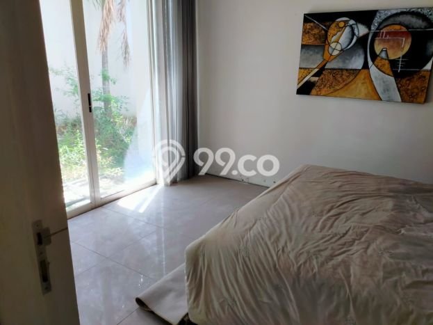 Rumah Elit Modern Siap Huni di Citraland Surabaya Rumah Elit Modern Siap Huni di Citraland Surabaya