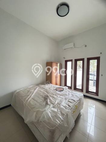 Rumah Kontrakan Surabaya LT 104m2 LB 208m2 Area Citraland Rumah Kontrakan Surabaya LT 104m2 LB 208m2 Area Citraland
