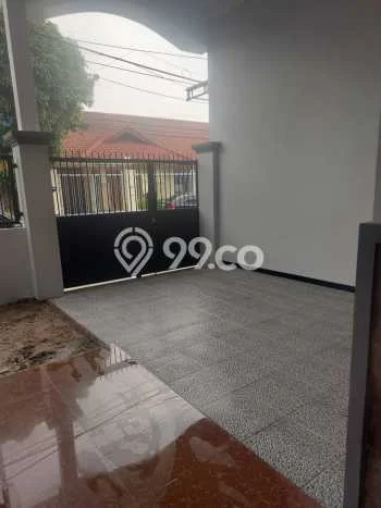 Jarang Ada! Rumah Sewa 4 Kamar Bagus Siap Huni Dukuh Kupang Jarang Ada! Rumah Sewa 4 Kamar Bagus Siap Huni Dukuh Kupang