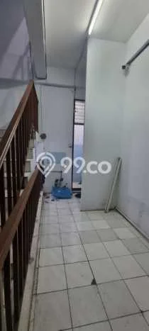 Unit Ruko Dijual di Jakarta Barat LT 63m2 & LB 189m2 Unit Ruko Dijual di Jakarta Barat LT 63m2 & LB 189m2