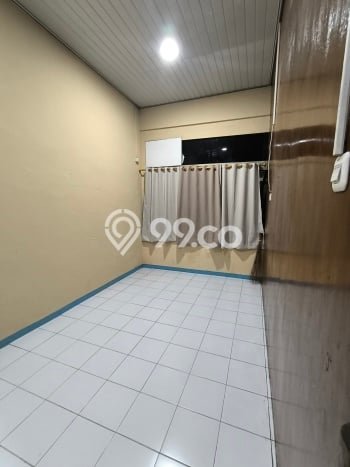 Unit Ruko Disewakan di Muara Karang di Area Ramai & Strategis Unit Ruko Disewakan di Muara Karang di Area Ramai & Strategis