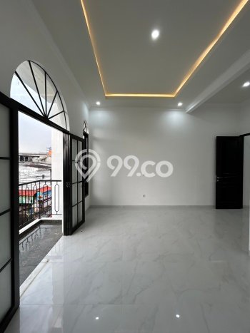 Rumah Luxury Modern Tanpa Renovasi di Cawang Jakarta Timur Rumah Luxury Modern Tanpa Renovasi di Cawang Jakarta Timur