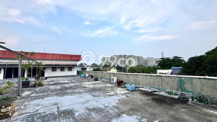 Unit Kantor Dijual di Jakarta Selatan LT 4030m2 & LB 1124m2 Unit Kantor Dijual di Jakarta Selatan LT 4030m2 & LB 1124m2