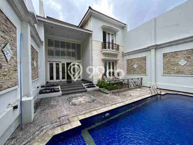 Rumah Luxury Modern Siap Huni di Otista Jakarta Timur Rumah Luxury Modern Siap Huni di Otista Jakarta Timur
