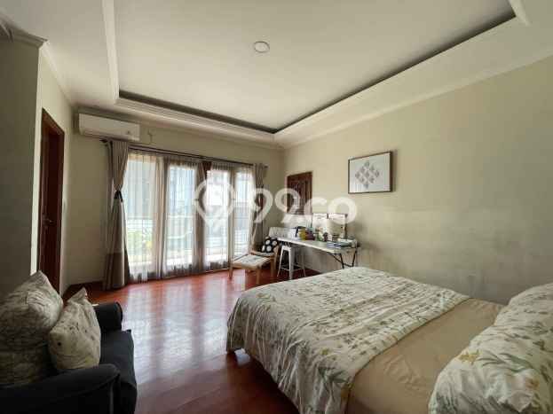 Rumah LT 100m² Lokasi Premium di Tebet, Dekat Pusat Kota, Jakarta Selatan Rumah LT 100m² Lokasi Premium di Tebet, Dekat Pusat Kota, Jakarta Selatan