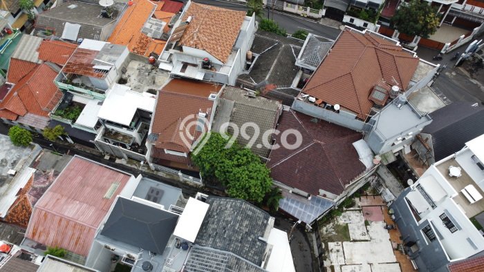 Hunian Cantik Minimalis Lb 120m2 di Tebet, Jakarta Selatan Hunian Cantik Minimalis Lb 120m2 di Tebet, Jakarta Selatan