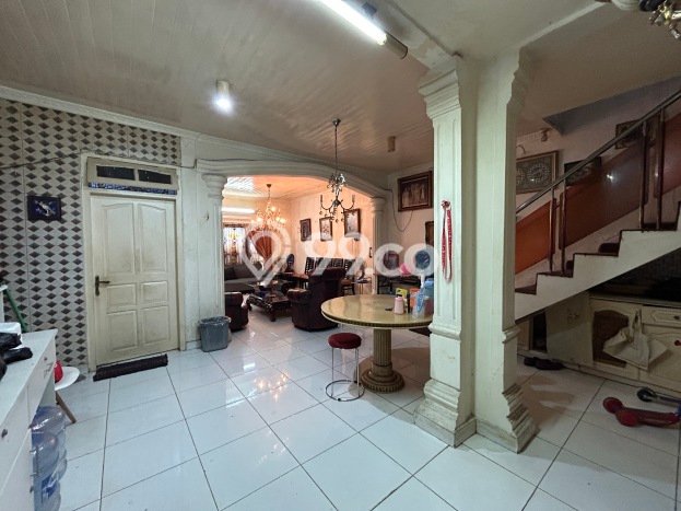 Dijual Rumah Premium dengan Fasilitas Sekitar Lengkap di Tebet, Jakarta Selatan Dijual Rumah Premium dengan Fasilitas Sekitar Lengkap di Tebet, Jakarta Selatan