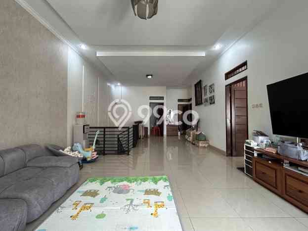 For Sale Rumah Mewah Exclusive di Tebet, Jakarta Selatan For Sale Rumah Mewah Exclusive di Tebet, Jakarta Selatan