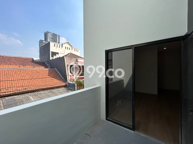 Hot Offer Hunian Mewah Ideal dan Luas di Tebet, Jakarta Selatan Hot Offer Hunian Mewah Ideal dan Luas di Tebet, Jakarta Selatan