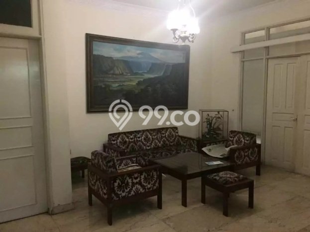 Rumah Eksklusif Dijual LT 555m2 di Menteng, Jakarta Pusat Rumah Eksklusif Dijual LT 555m2 di Menteng, Jakarta Pusat