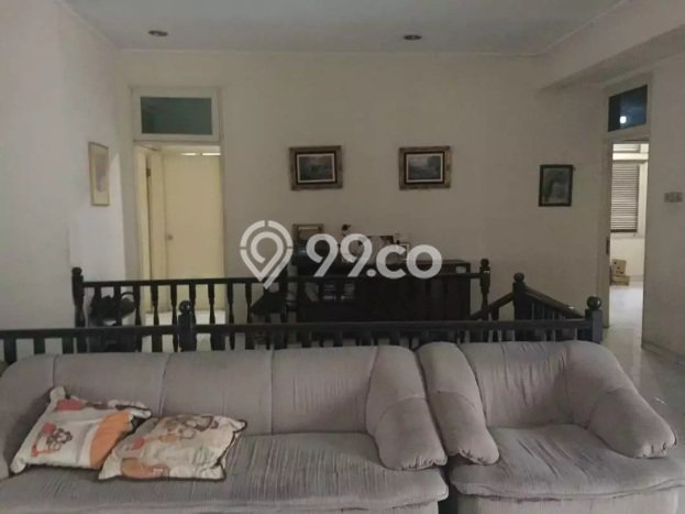 Rumah Eksklusif Dijual LT 555m2 di Menteng, Jakarta Pusat Rumah Eksklusif Dijual LT 555m2 di Menteng, Jakarta Pusat