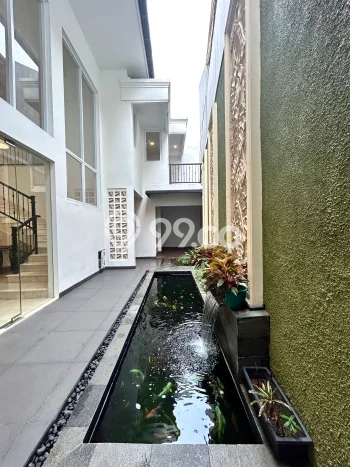 Hunian Eksklusif Siap Huni LT 315m2 di Tebet, Jakarta Selatan Hunian Eksklusif Siap Huni LT 315m2 di Tebet, Jakarta Selatan