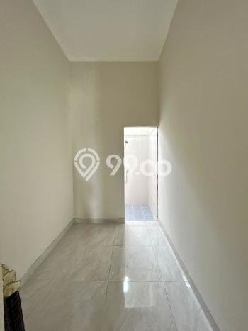 Rumah Modern Cantik 4 Kamar Siap Huni di Tebet Rumah Modern Cantik 4 Kamar Siap Huni di Tebet