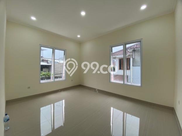 Dijual Rumah Premium dengan Fasilitas Sekitar Komplit di Tebet, Jakarta Selatan Dijual Rumah Premium dengan Fasilitas Sekitar Komplit di Tebet, Jakarta Selatan