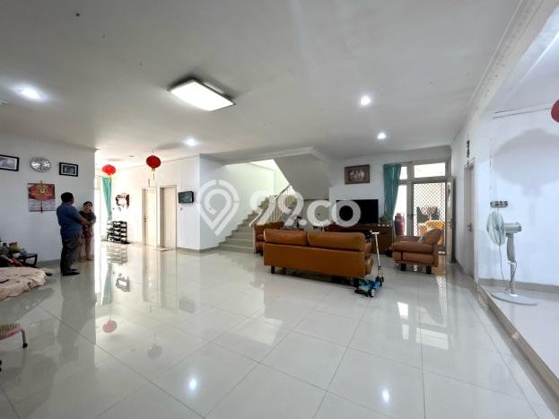 Hunian Elit LB 400m2 Siap Huni Desain Elegan di Sunter, Jakarta Utara Hunian Elit LB 400m2 Siap Huni Desain Elegan di Sunter, Jakarta Utara