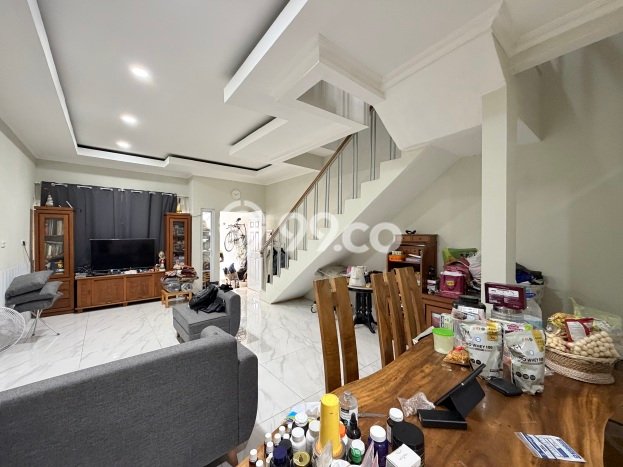 Hunian Mewah Dijual LT 88m2 di Tebet, Jakarta Selatan Hunian Mewah Dijual LT 88m2 di Tebet, Jakarta Selatan