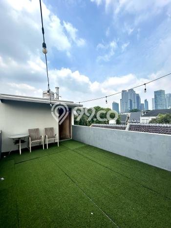Rumah Mewah Dijual LT 240m2 di Kebayoran Baru, Jakarta Selatan Rumah Mewah Dijual LT 240m2 di Kebayoran Baru, Jakarta Selatan