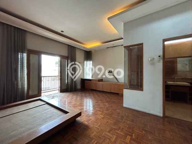 Dijual Rumah Premium dengan Fasilitas Sekitar Komplit di Tebet, Jakarta Selatan Dijual Rumah Premium dengan Fasilitas Sekitar Komplit di Tebet, Jakarta Selatan