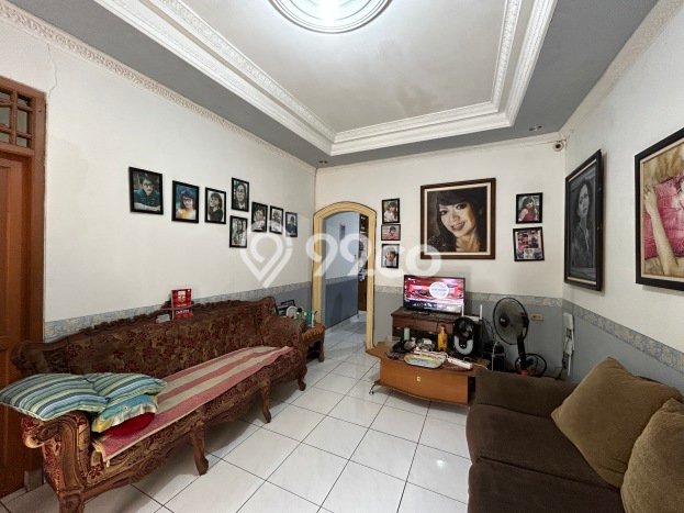 Hunian Cantik Minimalis Lb 154m2 di Tebet, Jakarta Selatan Hunian Cantik Minimalis Lb 154m2 di Tebet, Jakarta Selatan