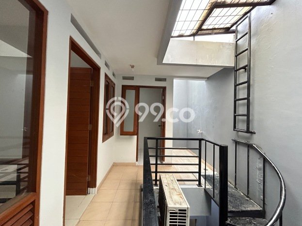 Jual Rumah Minimalis Bagus Punya 3 KT di Tebet Jakarta Selatan SHM Jual Rumah Minimalis Bagus Punya 3 KT di Tebet Jakarta Selatan SHM