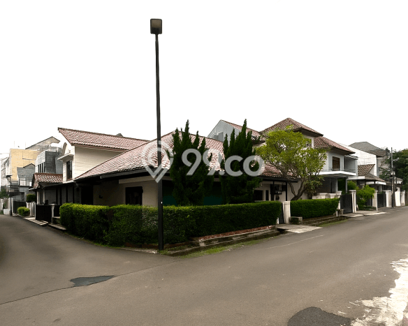 Hunian Mewah Siap Huni LT 295m2 di Tebet, Jakarta Selatan Hunian Mewah Siap Huni LT 295m2 di Tebet, Jakarta Selatan