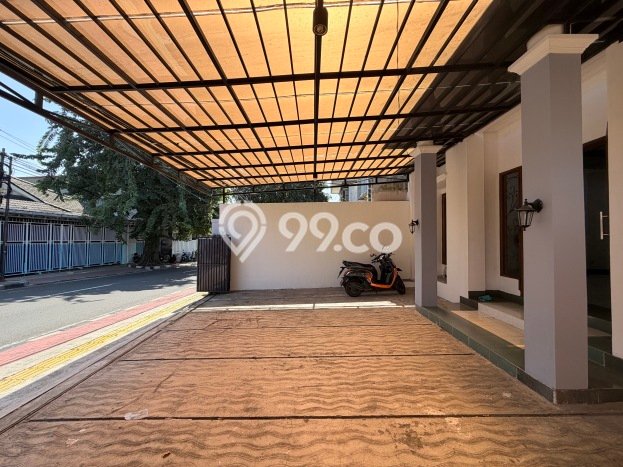 Dijual Rumah Premium dengan Fasilitas Sekitar Lengkap di Tebet, Jakarta Selatan Dijual Rumah Premium dengan Fasilitas Sekitar Lengkap di Tebet, Jakarta Selatan