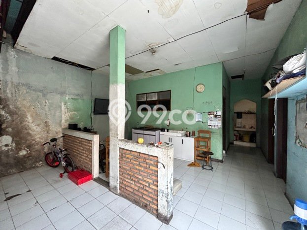 Hunian Eksklusif Dijual LT 233m2 di Tebet, Jakarta Selatan Hunian Eksklusif Dijual LT 233m2 di Tebet, Jakarta Selatan