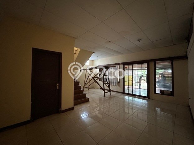 Hunian Eksklusif Dijual LT 569m2 di Tebet, Jakarta Selatan Hunian Eksklusif Dijual LT 569m2 di Tebet, Jakarta Selatan