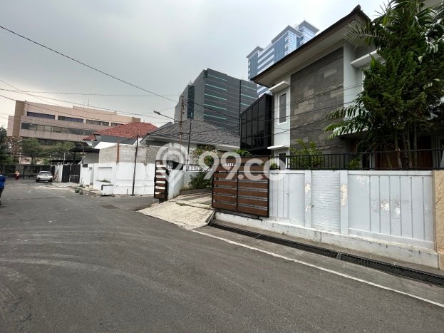 Dijual Hunian Mewah dengan Fasilitas Sekitar Lengkap di Tebet, Jakarta Selatan Dijual Hunian Mewah dengan Fasilitas Sekitar Lengkap di Tebet, Jakarta Selatan