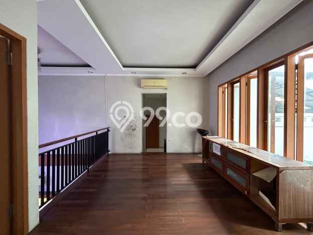 Dijual Rumah Premium dengan Fasilitas Sekitar Komplit di Tebet, Jakarta Selatan Dijual Rumah Premium dengan Fasilitas Sekitar Komplit di Tebet, Jakarta Selatan