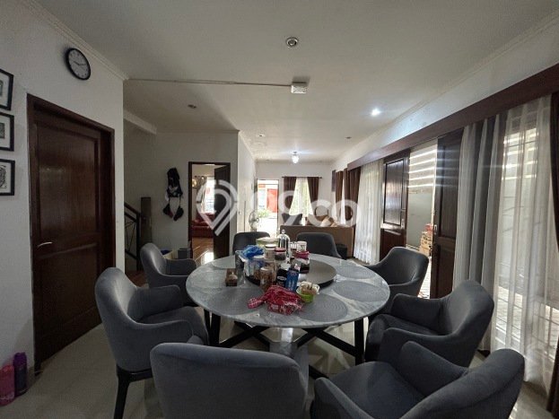 Rumah Luxury Modern Siap Huni di Kalibata Jakarta Selatan Rumah Luxury Modern Siap Huni di Kalibata Jakarta Selatan