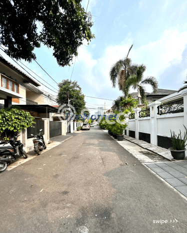 Hot Offer Hunian Mewah Ideal dan Luas di Tebet, Jakarta Selatan Hot Offer Hunian Mewah Ideal dan Luas di Tebet, Jakarta Selatan