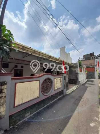 Dijual Rumah 3 Kamar Lokasi Strategis Bagus dan Strategis di Tebet Dijual Rumah 3 Kamar Lokasi Strategis Bagus dan Strategis di Tebet