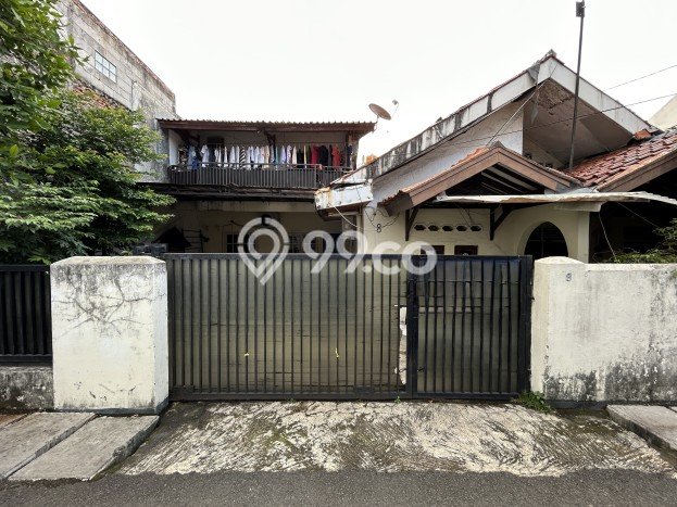 Dijual Rumah Premium dengan Fasilitas Sekitar Lengkap di Tebet, Jakarta Selatan Dijual Rumah Premium dengan Fasilitas Sekitar Lengkap di Tebet, Jakarta Selatan