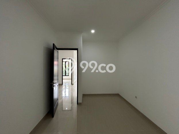 For Sale Rumah Mewah Exclusive di Tebet, Jakarta Selatan For Sale Rumah Mewah Exclusive di Tebet, Jakarta Selatan