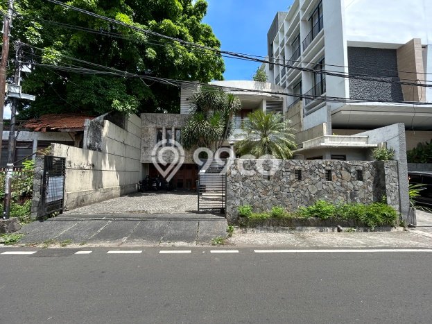 For Sale! Premium House LT 491m2 Desain Elegan di Bendungan Hilir For Sale! Premium House LT 491m2 Desain Elegan di Bendungan Hilir
