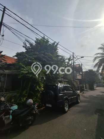 Siap Huni Rumah Mewah 3 Kamar di Tebet Dekat ke Mana Pun Siap Huni Rumah Mewah 3 Kamar di Tebet Dekat ke Mana Pun